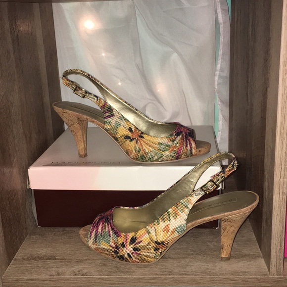 Shoes - ⤵️ Summer clearout sale⤵️ Bandolino sandal shoes🌼